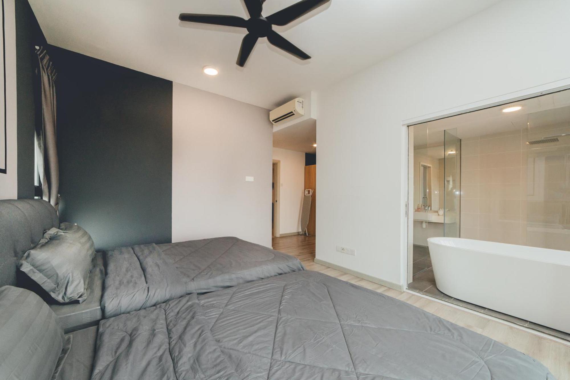 Mosaic Lush Grey Nest 3br 8pax W Bathtub Near Midvalley